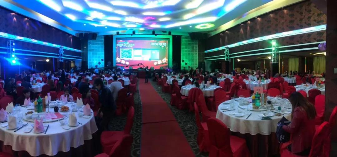 携手共赢 再续绚烂 mg冰球突破感恩之夜圆满落幕